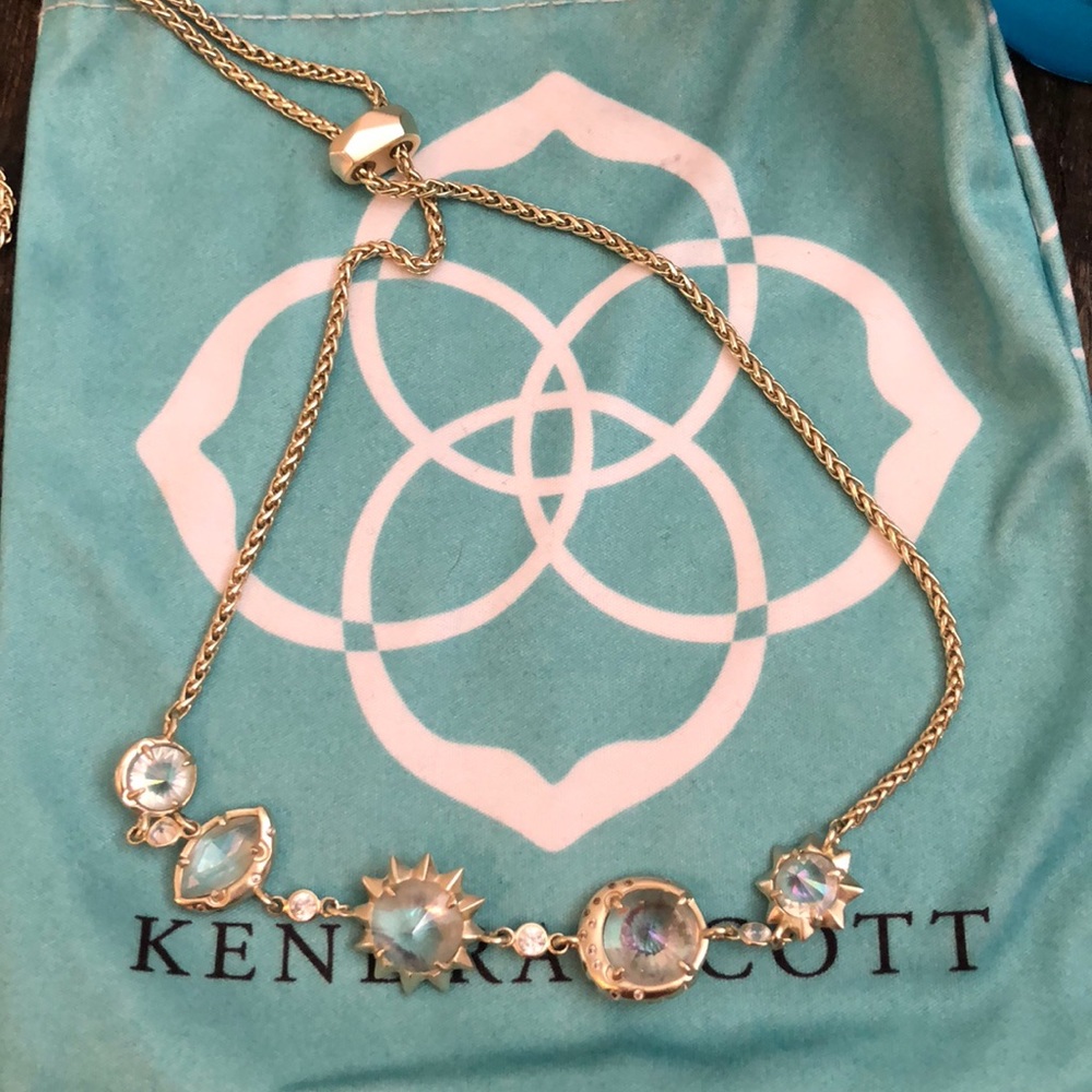 Janet Adjustable Choker